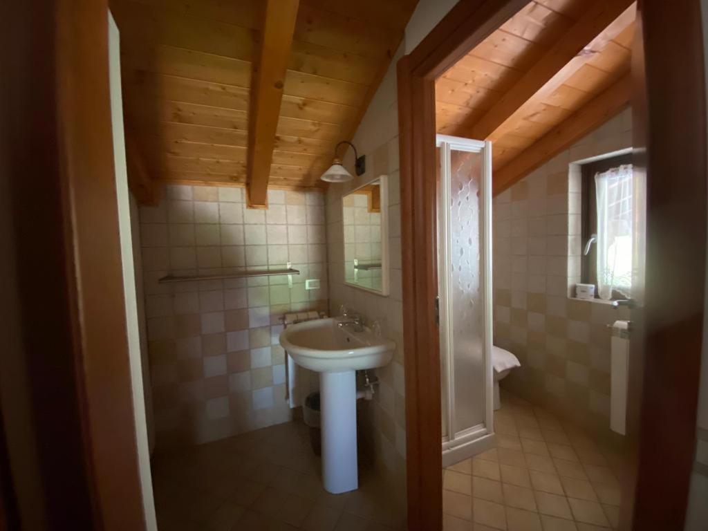 Albergo Quai Monno Экстерьер фото